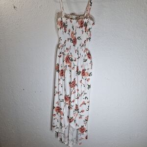 Floral Maxi Dress in White and Pink